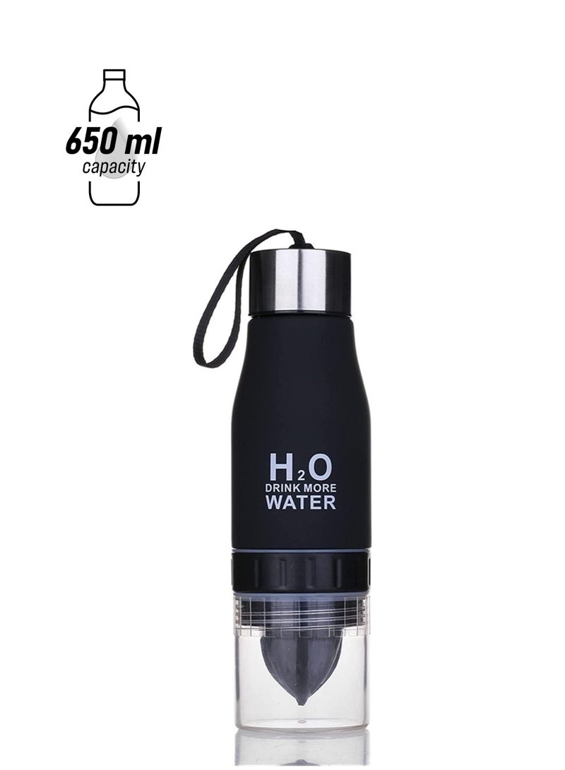 H2O زجاجة ماء بلاستيكية للإبداع في عيد الميلاد سعة 650 مل مع فواكه منقوعة، زجاجات عصير ليمون للرياضات الخارجية، أدوات شرب على شكل قرع محمولة - Image 1