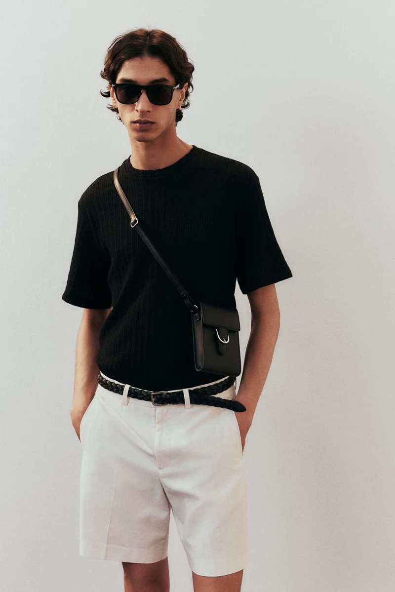 اتش اند ام شورت تشينو بقصة عادية