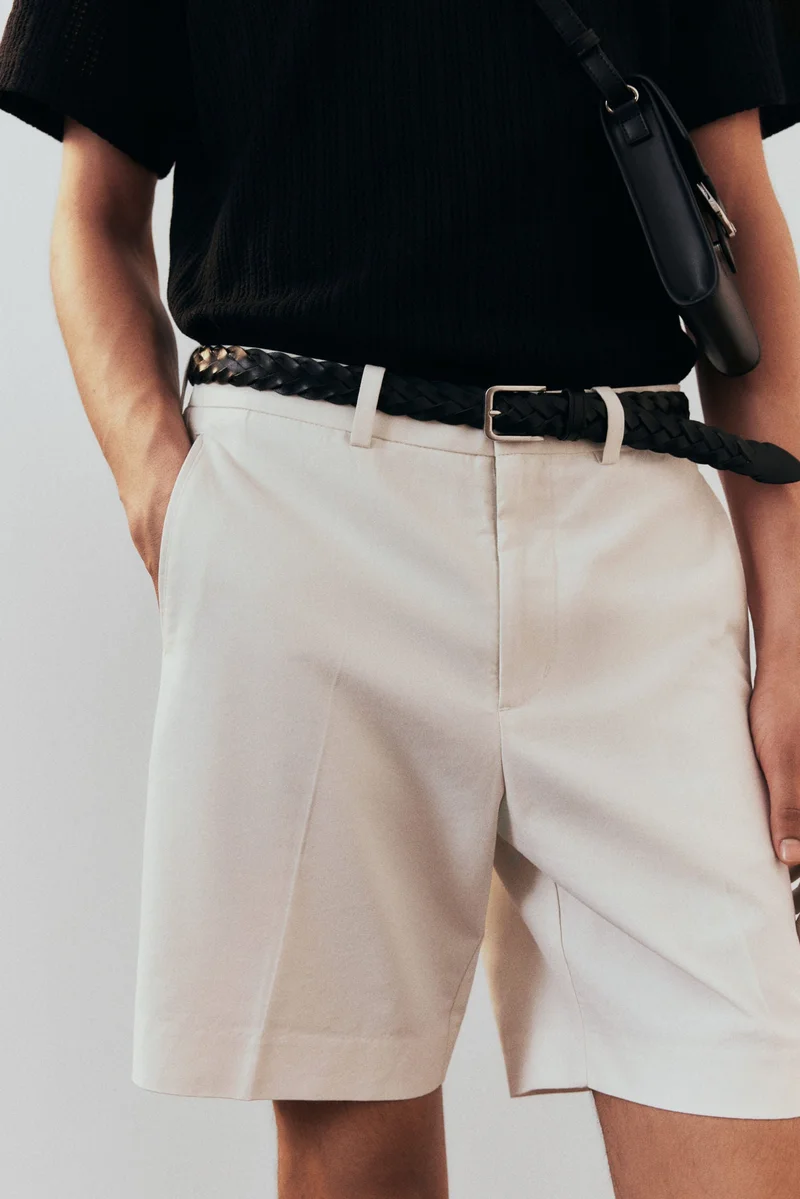 اتش اند ام شورت تشينو بقصة عادية