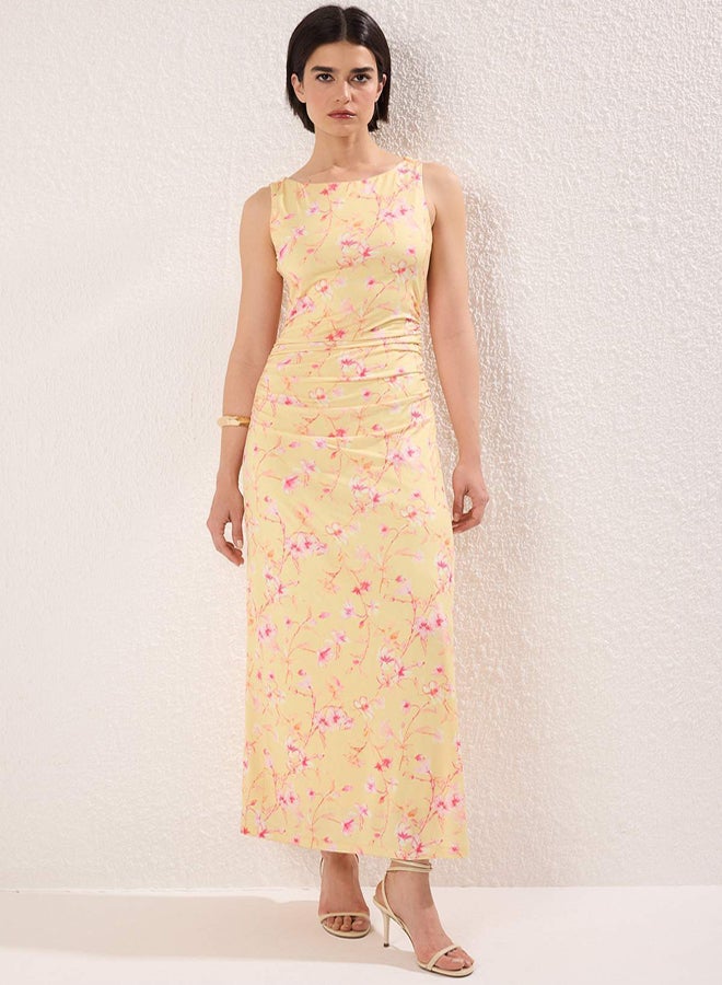trendyol Orange Flower Printed Bright Surface Boat Rock Body-Hugging Stretchy Knitted Pencil Dress - Image 1