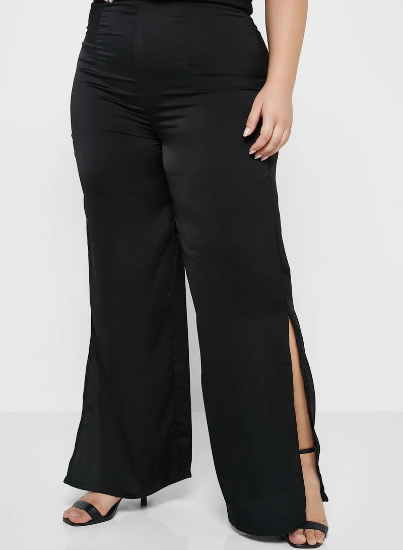 Ella Plus Textured Detail Flared Pants