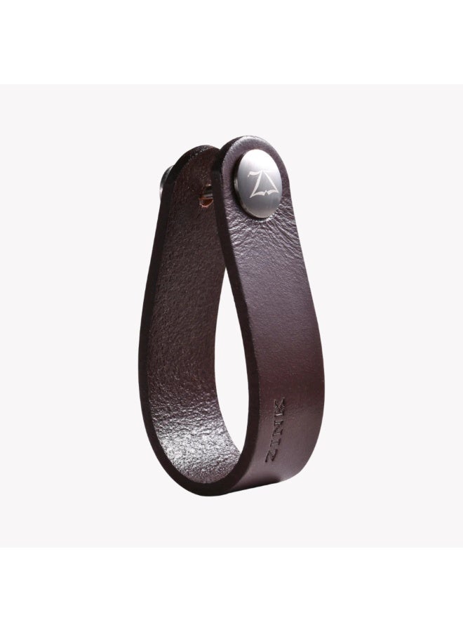 زنك ميدالية مفاتيح رجالية من ZINK باللون البني من الجلد والفولاذ المقاوم للصدأ | ZJKC007BR - Image 1