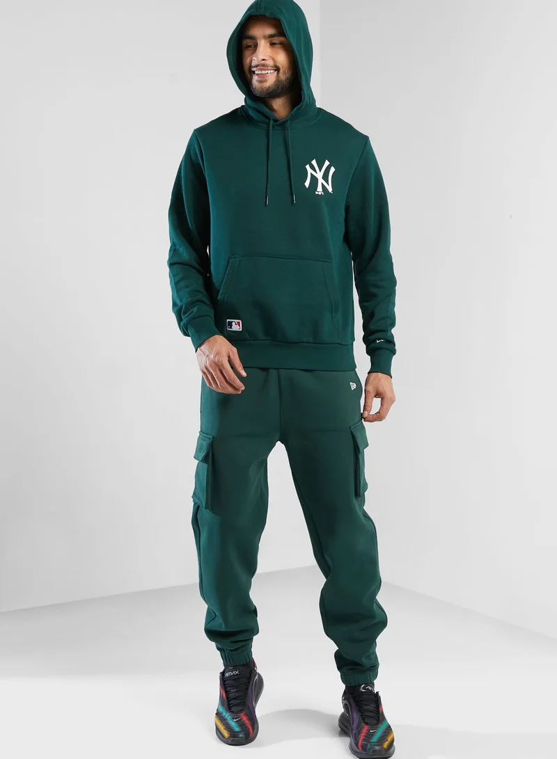 NEW ERA Essential 9Forty New York Yankees Hoodie