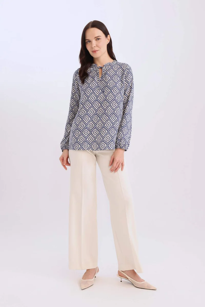DeFacto Regular Fit Crew Neck Printed Long Sleeve Blouse