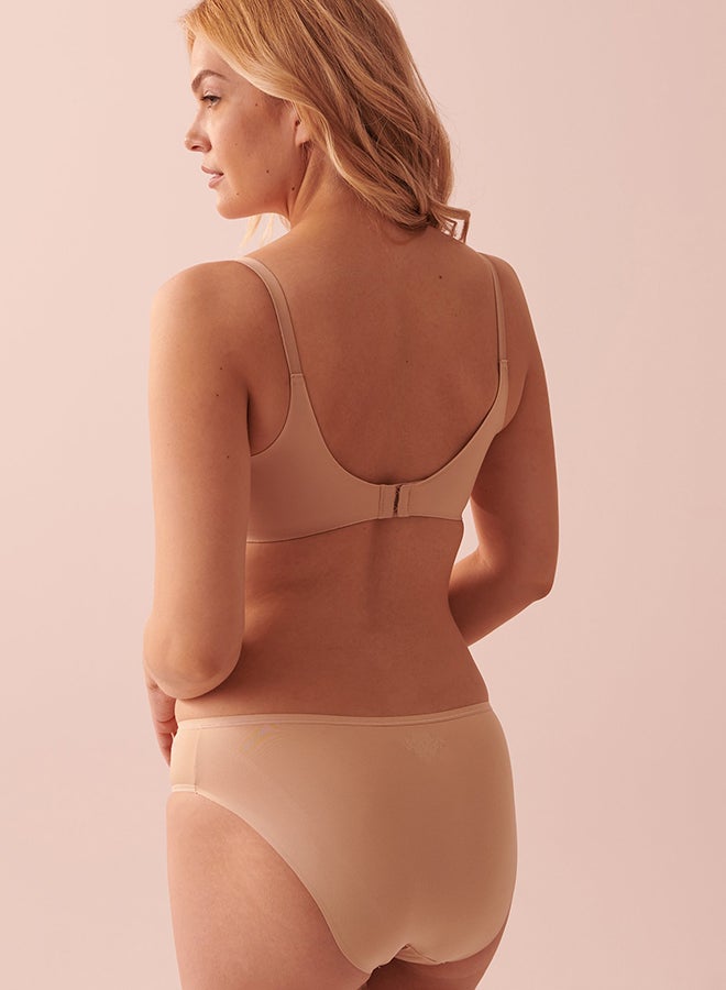 La Vie en Rose Lightly Lined Wireless Sleek Back Bra - Image 3
