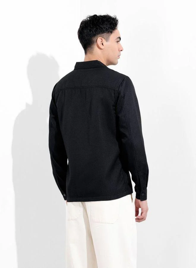 شركة المرآب الهندية Men Regular Fit Textured Cutaway Collar Full Sleeves Shirt