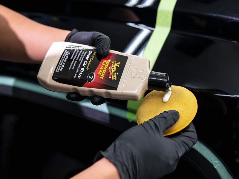 Meguiar's M0716 Mirror Glaze Show Car Glaze, Exceptional Polish Restores a Deep Wet Shine - 16 Oz Bottle - Image 3