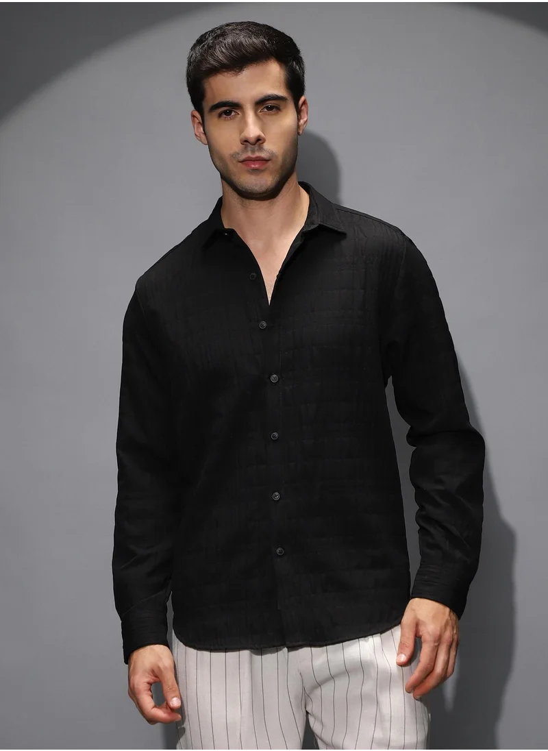 كامبوس سوترا Men's Navy Blue Tactile Regular Shirt For Casual Wear | Spread Collar | Long Cuffed Sleeves | Button Closure | Shirt Shirt Crafted With Comfort Fit For Everyday Wear