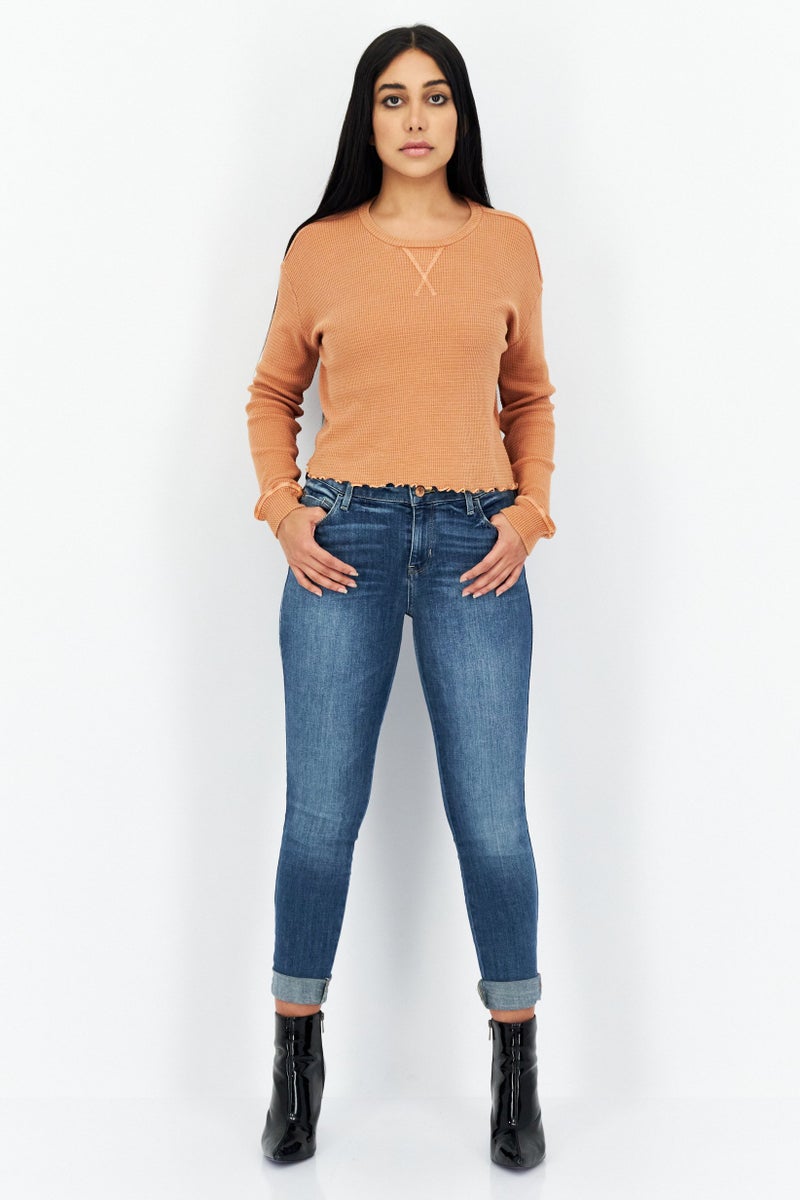 GUESS جينز دنيم ضيق للنساء بخصر متوسط قابل للتمدد، أزرق - Image 4