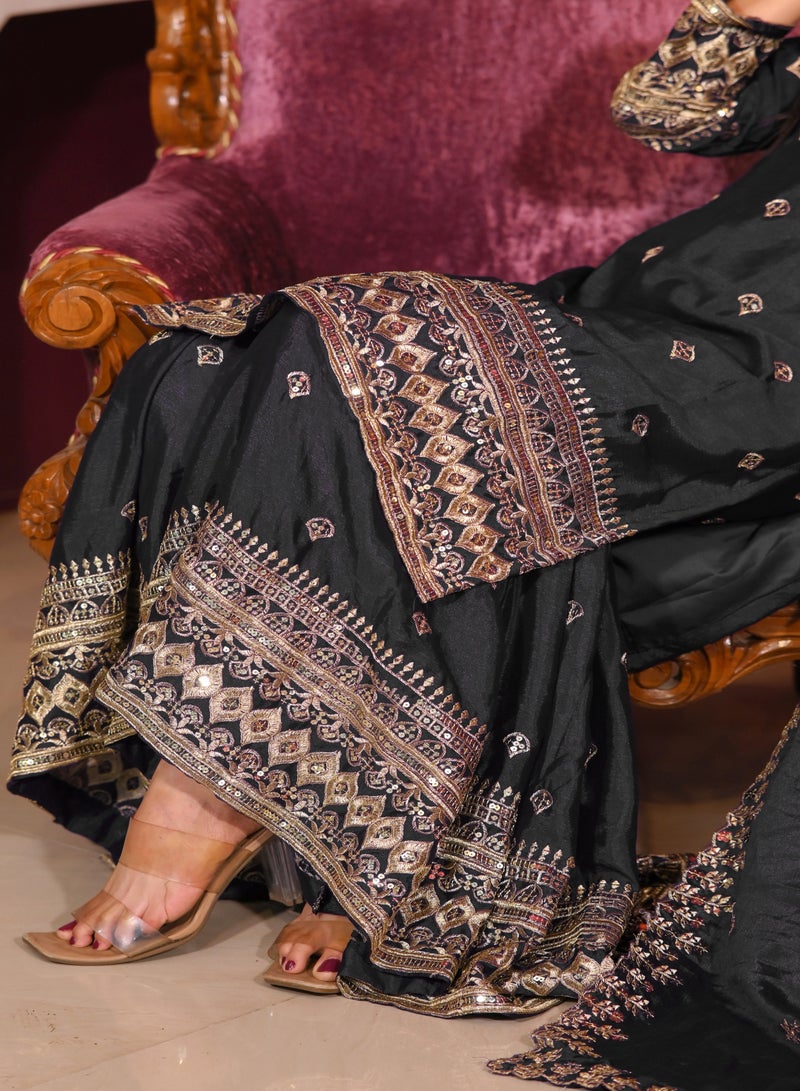 بدلة شارارا شينون السوداء المطرزة الجديدة مع أعمال مطرزة بالتسلسل  - Image 5