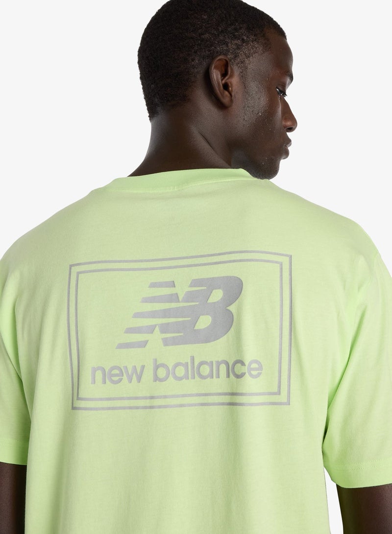 نيو بالانس تيشيرت بشعار العلامة الأساسي - Image 5