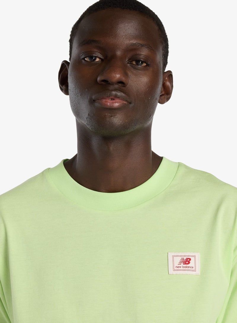 نيو بالانس تيشيرت بشعار العلامة الأساسي - Image 4