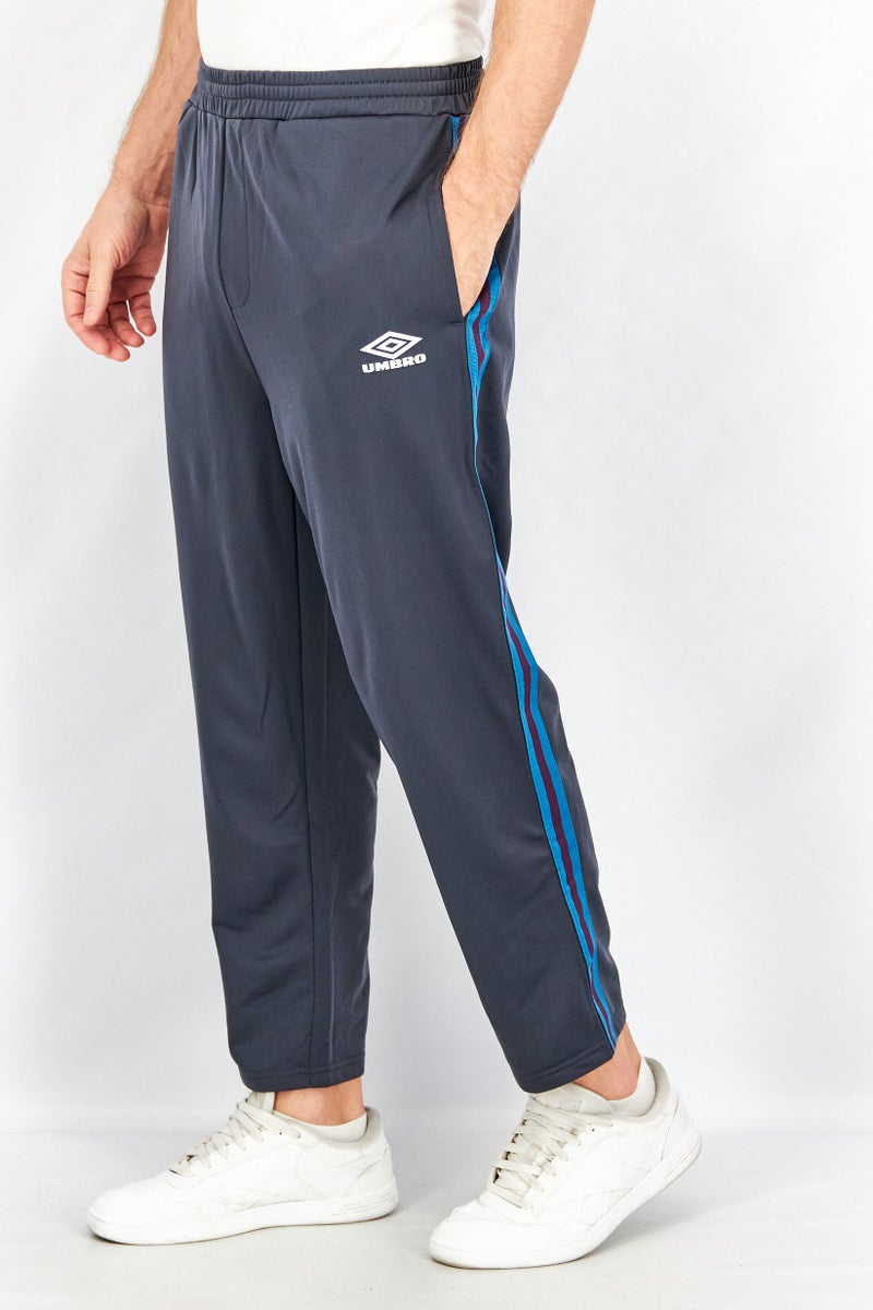 umbro Men Sportswear Fit Brand Logo Training Jogger Pants, Charcoal Combo - Image 3