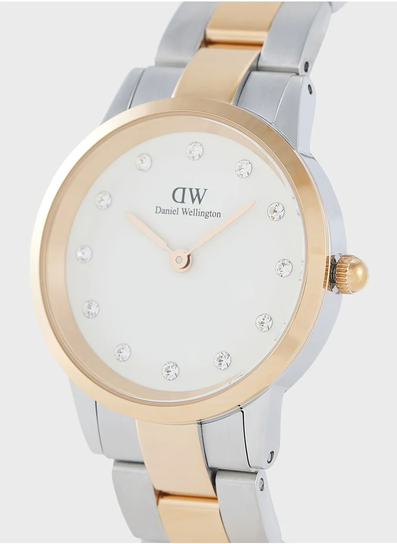 DANIEL WELLINGTON Iconic Steel Strap Analog Watch