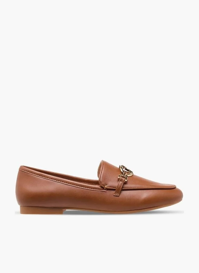ايل Women Logo Accent Slip-On Loafers