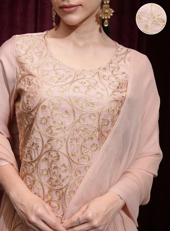 Vishudh Vishudh Women Peach Embroidered Kurta Set