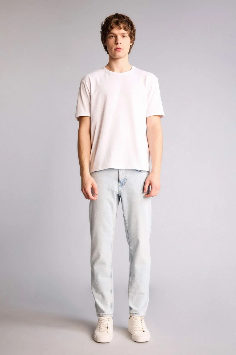 ديفاكتو Slim Tapered Fit Jeans