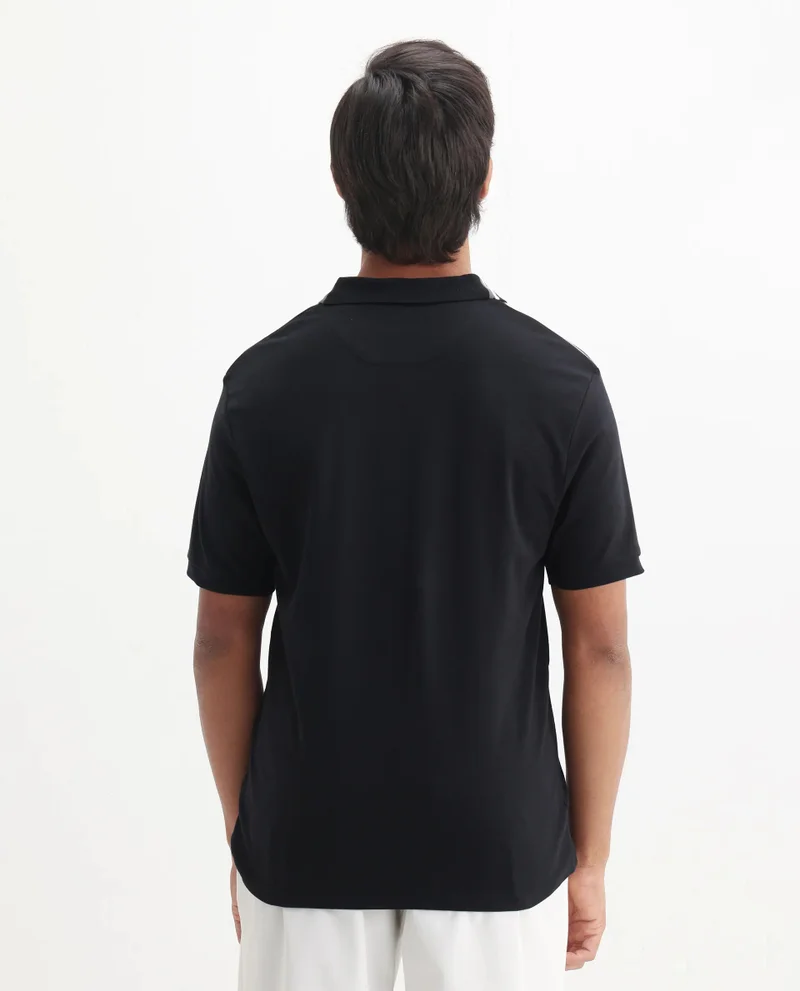 Rare Rabbit Men's Contrasting Collar And Sleeve Solid Polo
