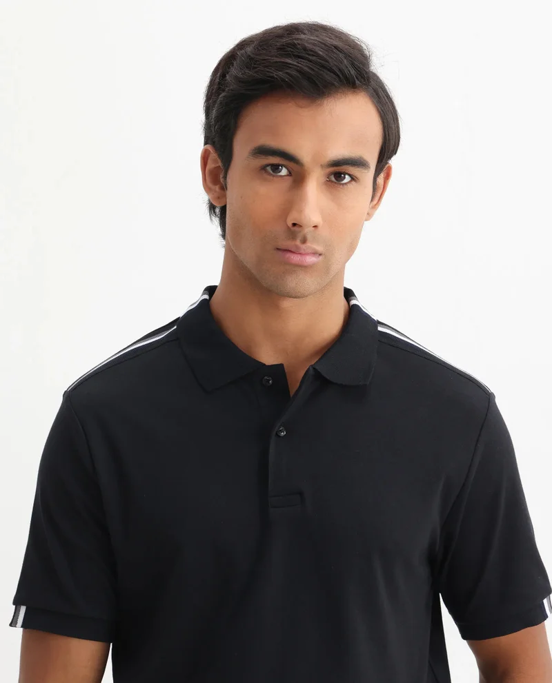 Rare Rabbit Men's Contrasting Collar And Sleeve Solid Polo