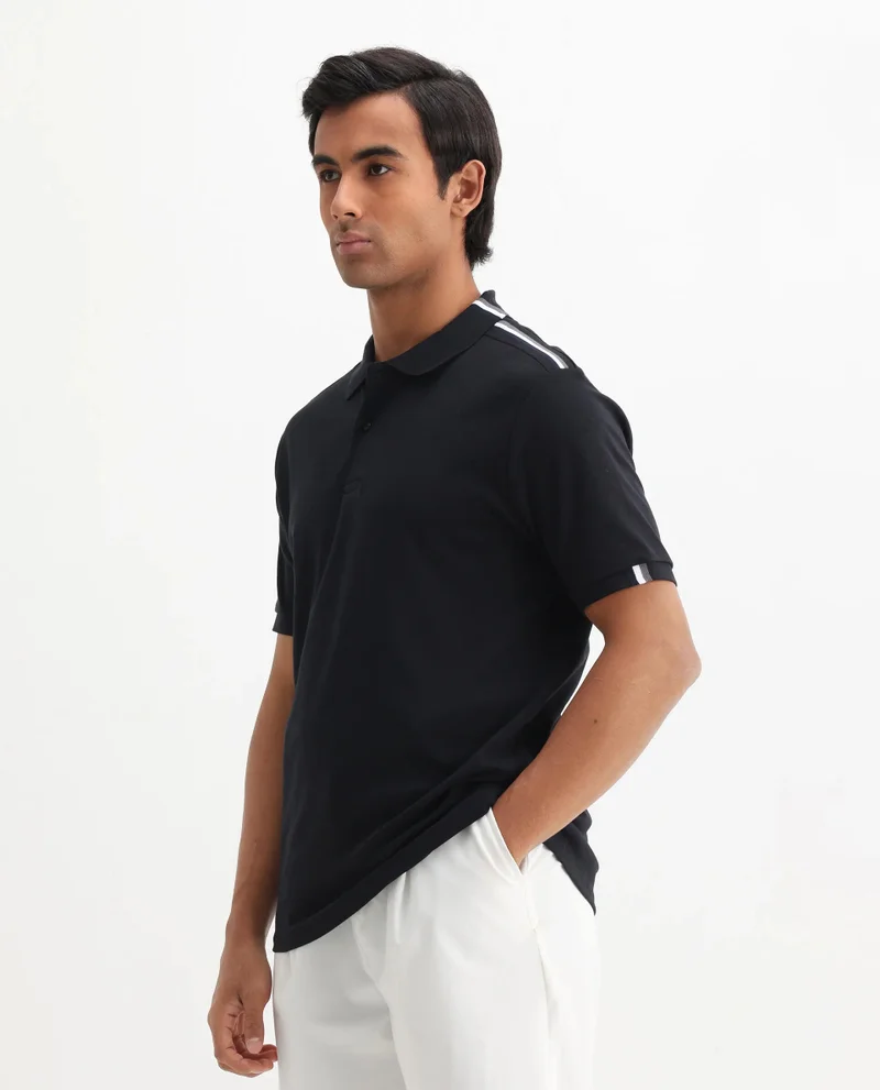 Rare Rabbit Men's Contrasting Collar And Sleeve Solid Polo