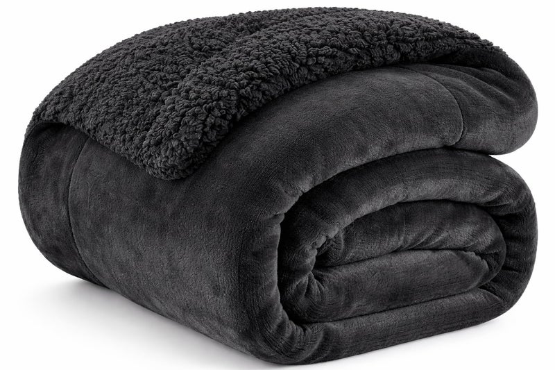 Goyal's Ultra Soft Flannel Sherpa Blanket for AC Room, Mild & Heavy Winter Use | Double Bed Reversible Plush 500GSM Blanket 85 x 90 Inches | Thick Warm Cozy Dual Layer Microfibre Throw - Grey - Image 3