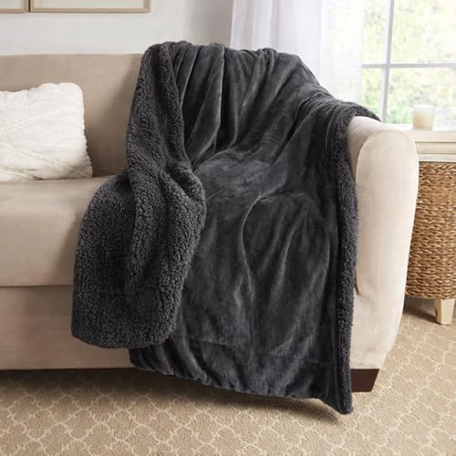 Goyal's Ultra Soft Flannel Sherpa Blanket for AC Room, Mild & Heavy Winter Use | Double Bed Reversible Plush 500GSM Blanket 85 x 90 Inches | Thick Warm Cozy Dual Layer Microfibre Throw - Grey - Image 5