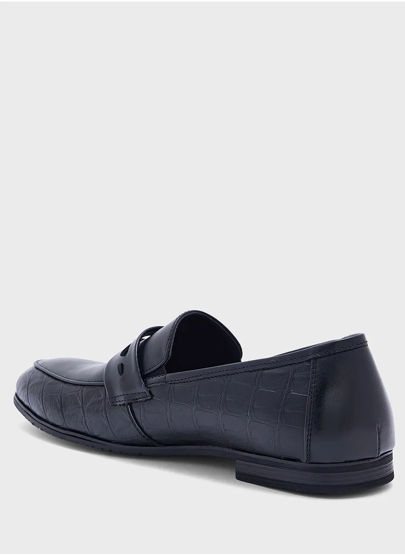 Robert Wood Textured Look Formal Slip Ons