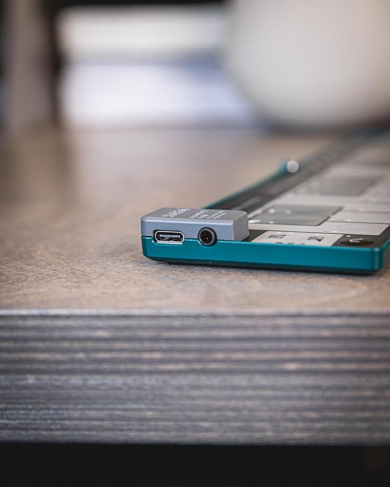 كورج كيبورد MIDI نانو كي فولد من كورج - لوحة مفاتيح قابلة للطي بـ 25 مفتاح مع USB-C و TRS-MIDI - أخضر ألبي - Image 5