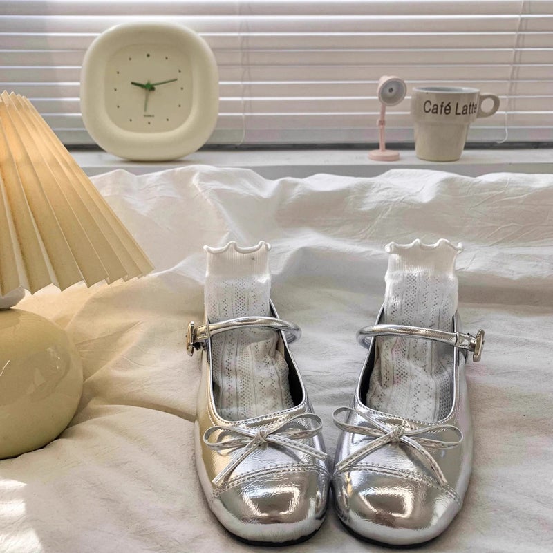 Girls'' Leather Shoes, New Spring and Autumn French Style Shallow Mouth Silver Single Shoes, Soft-Soled Mary Jane Princess Shoes for Older Children - Image 2