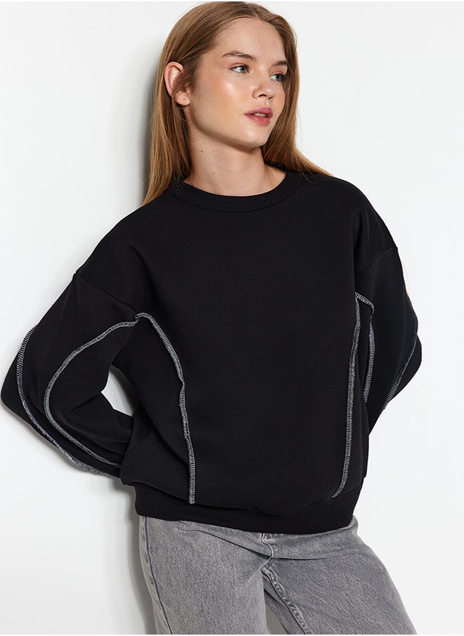 trendyol - Black Stitching Detailed Crew Neck Regular Fit Thick Inside Fleece Knitted Sweatshirt TWOAW24SW00233 - Image 1