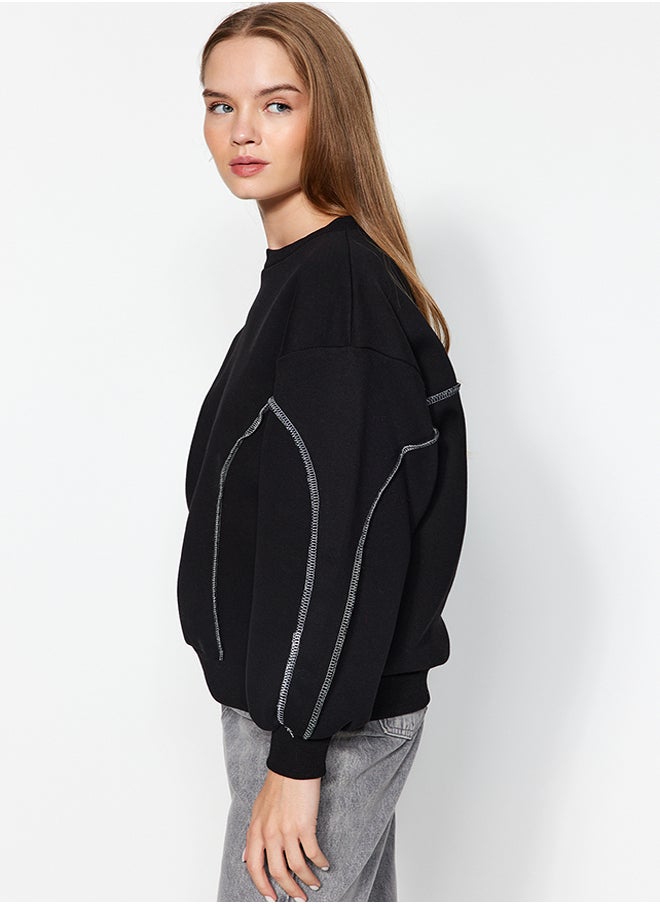 trendyol - Black Stitching Detailed Crew Neck Regular Fit Thick Inside Fleece Knitted Sweatshirt TWOAW24SW00233 - Image 1