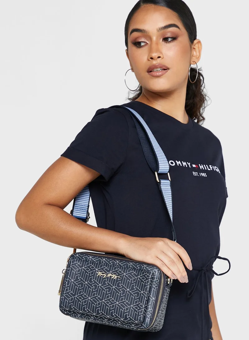 TOMMY HILFIGER Narrow Strap Crossbody