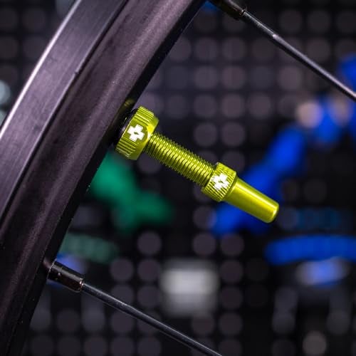 Muc Off Muc-Off Tubeless Valves V2 – 44mm Green | 4X 7075 Aircraft-Grade Aluminium Presta Valves with Core Removal Tool | 44mm / 60mm / 80mm - 10 Anodised Color Options | Fits MTB, Gravel & Road - Image 5