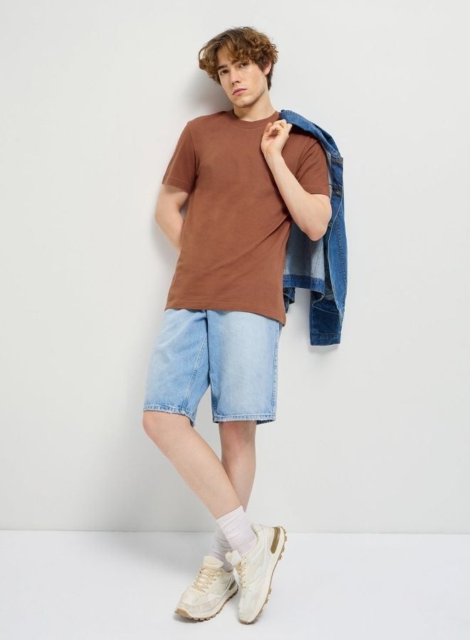 THE BEAR HOUSE Men's Solid Crew Neck Relax Fit T-Shirt Perfect For Casual Wear, Gym, Travel, Or Layering Stylish And Versatile Essential For Every Wardrobe - Image 5