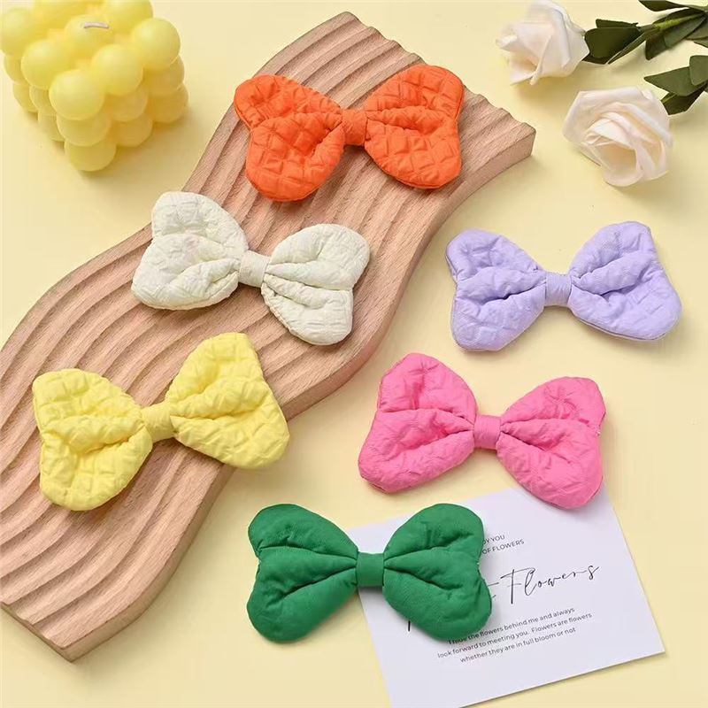 2025 Xipu Special Festive Wedding Gift Bag Special Hand Bag Vest Bag Sweet and Festive Knitted Bag Purple bow accessories (brooch style)
