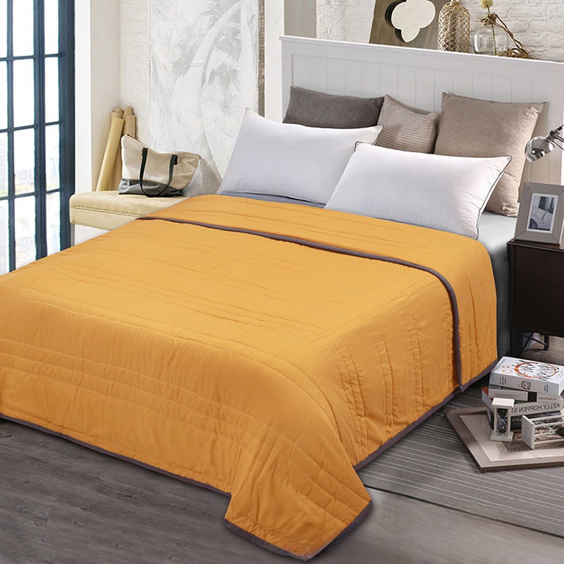 Cotton Washed Summer Quilt Lightweight Comforter Autumn leaves yellow 