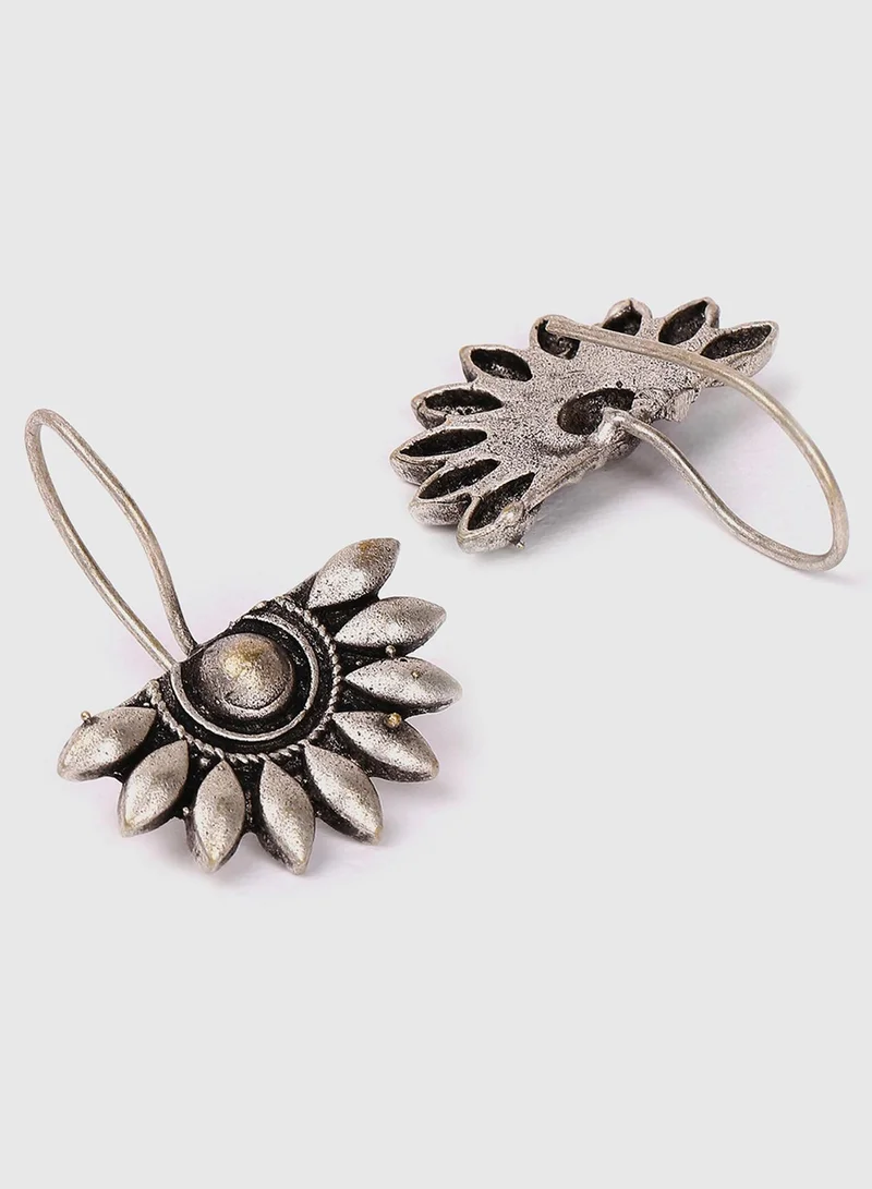 SOHI Floral Shaped Oxidised Artificial Drop Earring Jewellery