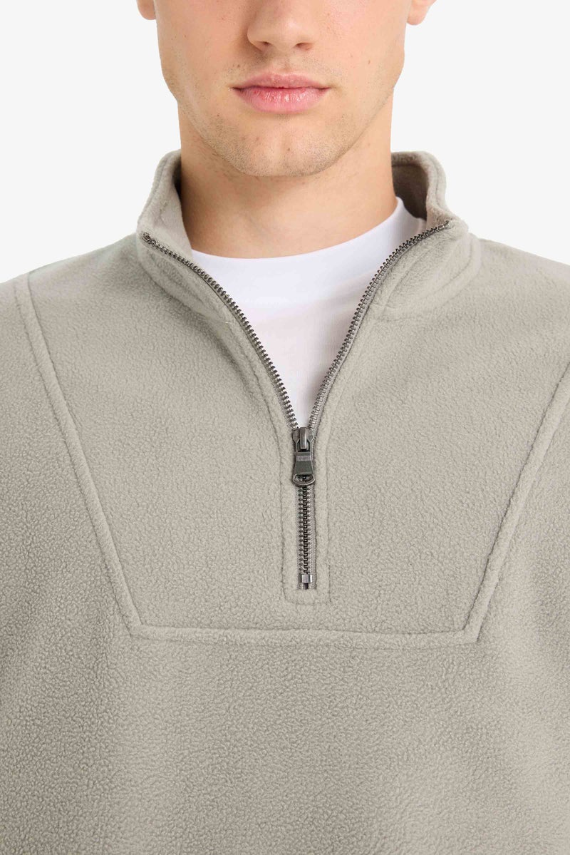 DeFacto Grey Man Boxy Fit Printed Long Sleeve Sweatshirt Casual - Image 3