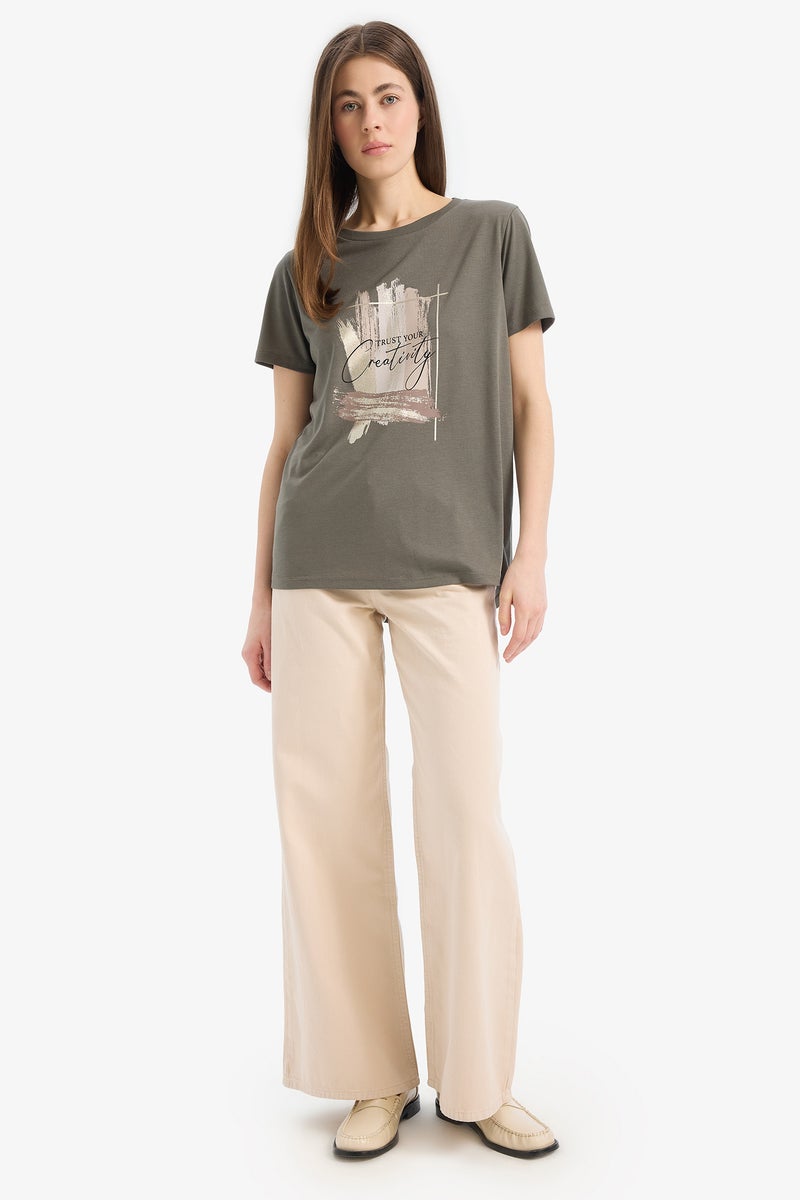 DeFacto Woman Relax Fit Crew Neck Printed Short Sleeve T-Shirt  - Image 4