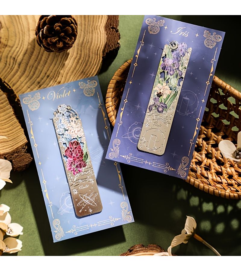 Metal Floral World Hollow Tulip Bookmark Durable Reading Gift for Book Lovers - Image 4