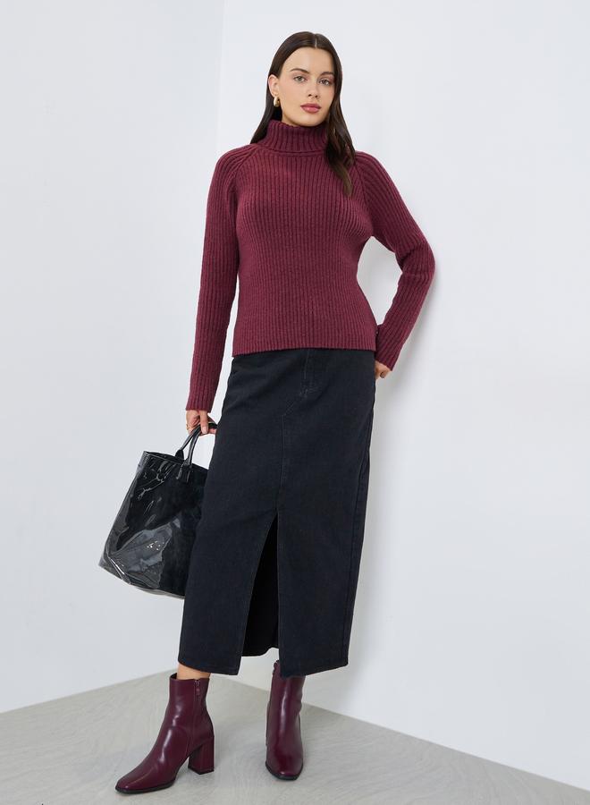 ستايلي سويتر بوكسي بطول عادي وياقة عالية - Image 2