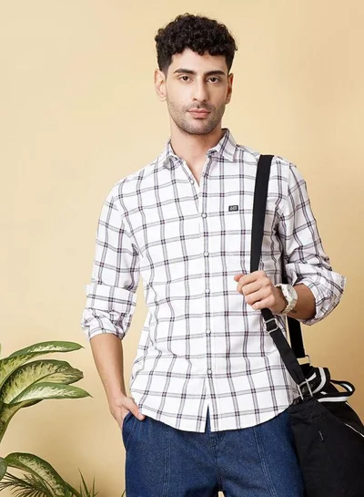 The Indian Garage Co Men Slim Fit Checkered Full Sleeves Spread Collar Casual Shirt