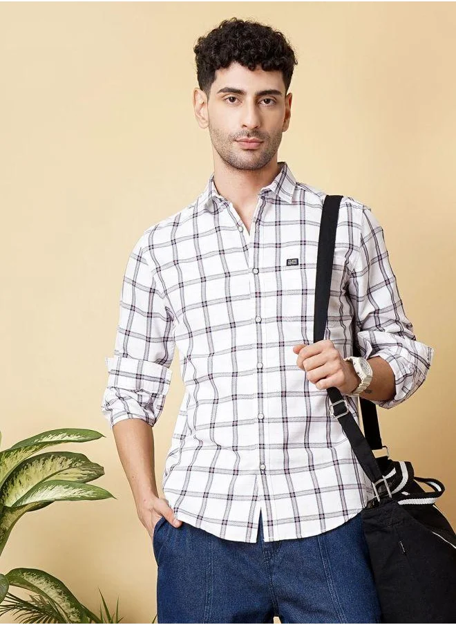The Indian Garage Co Men Slim Fit Checkered Full Sleeves Spread Collar Casual Shirt