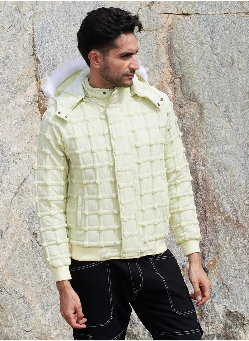 كامبوس سوترا Men's Pale Yellow Self-Design Puffer Jacket With Fleece Hood