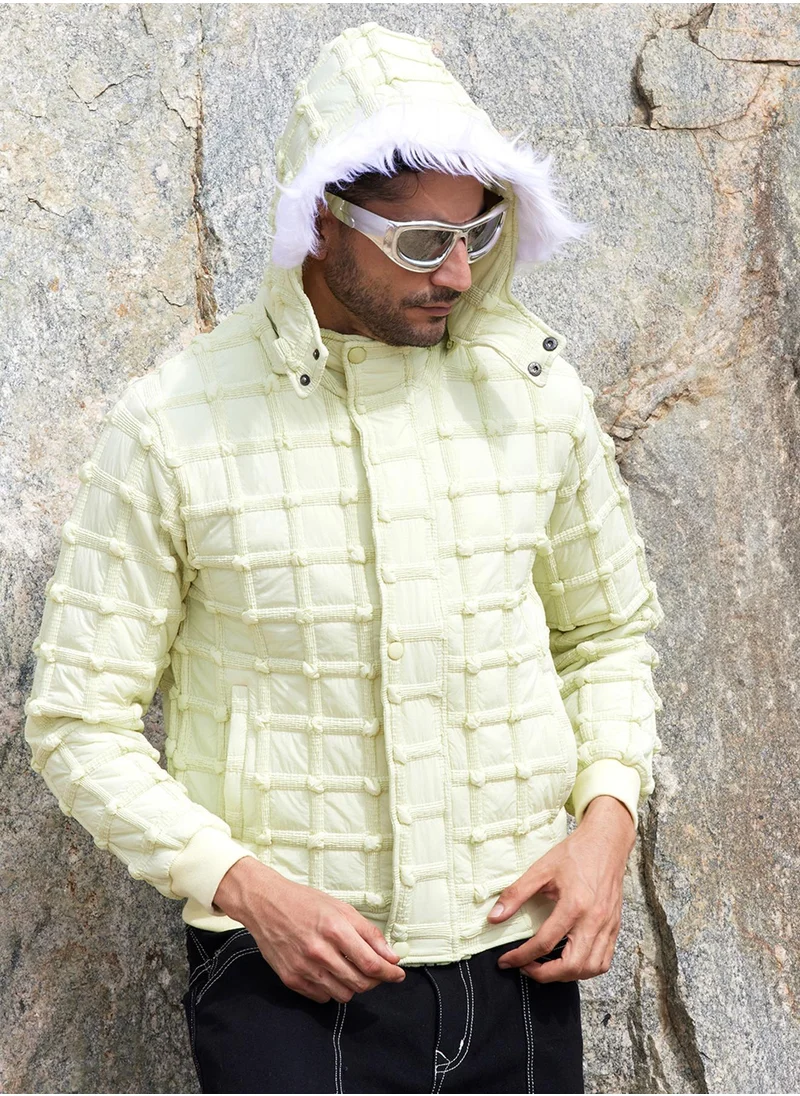 كامبوس سوترا Men's Pale Yellow Self-Design Puffer Jacket With Fleece Hood