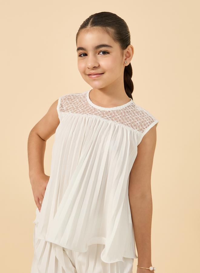 Styli Sleeveless Ruffled Top With Wide Leg Trousers Set - Image 2
