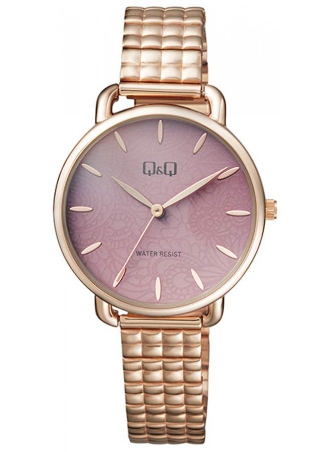 Q&Q ساعة كيو آند كيو للنساء، حركة كوارتز، شاشة تناظرية، حزام من الفولاذ المقاوم للصدأ باللون الذهبي الوردي - QC27J002Y
