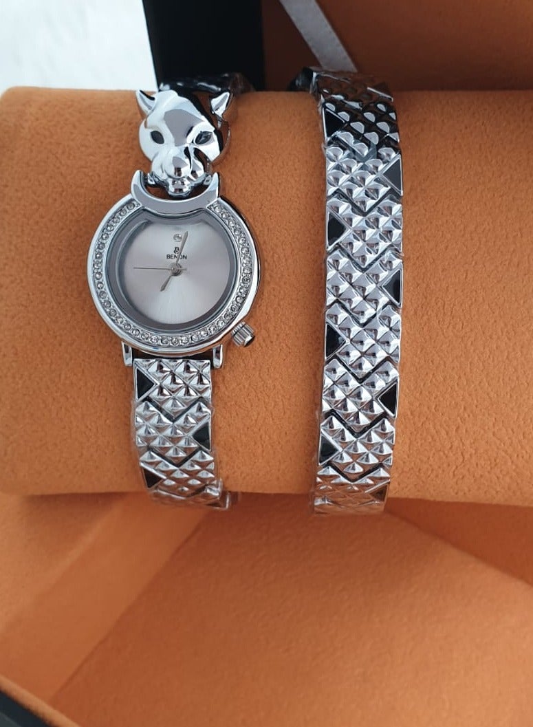 بينون ساعة نسائية من بينون بتصميم بلvاري تصميم ثعبان لف