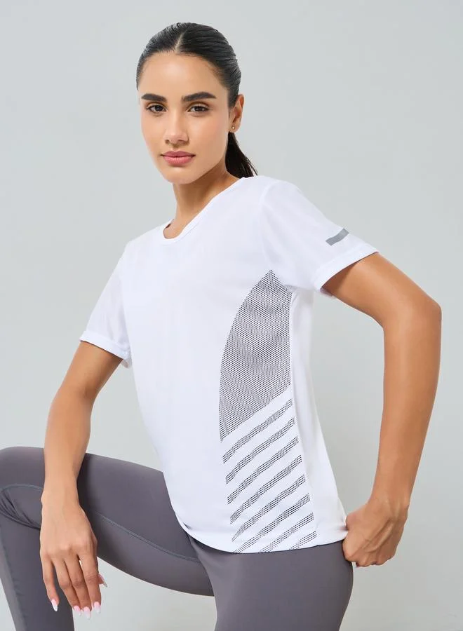Styli Active Women Reflective Stripe Short Sleeve Top