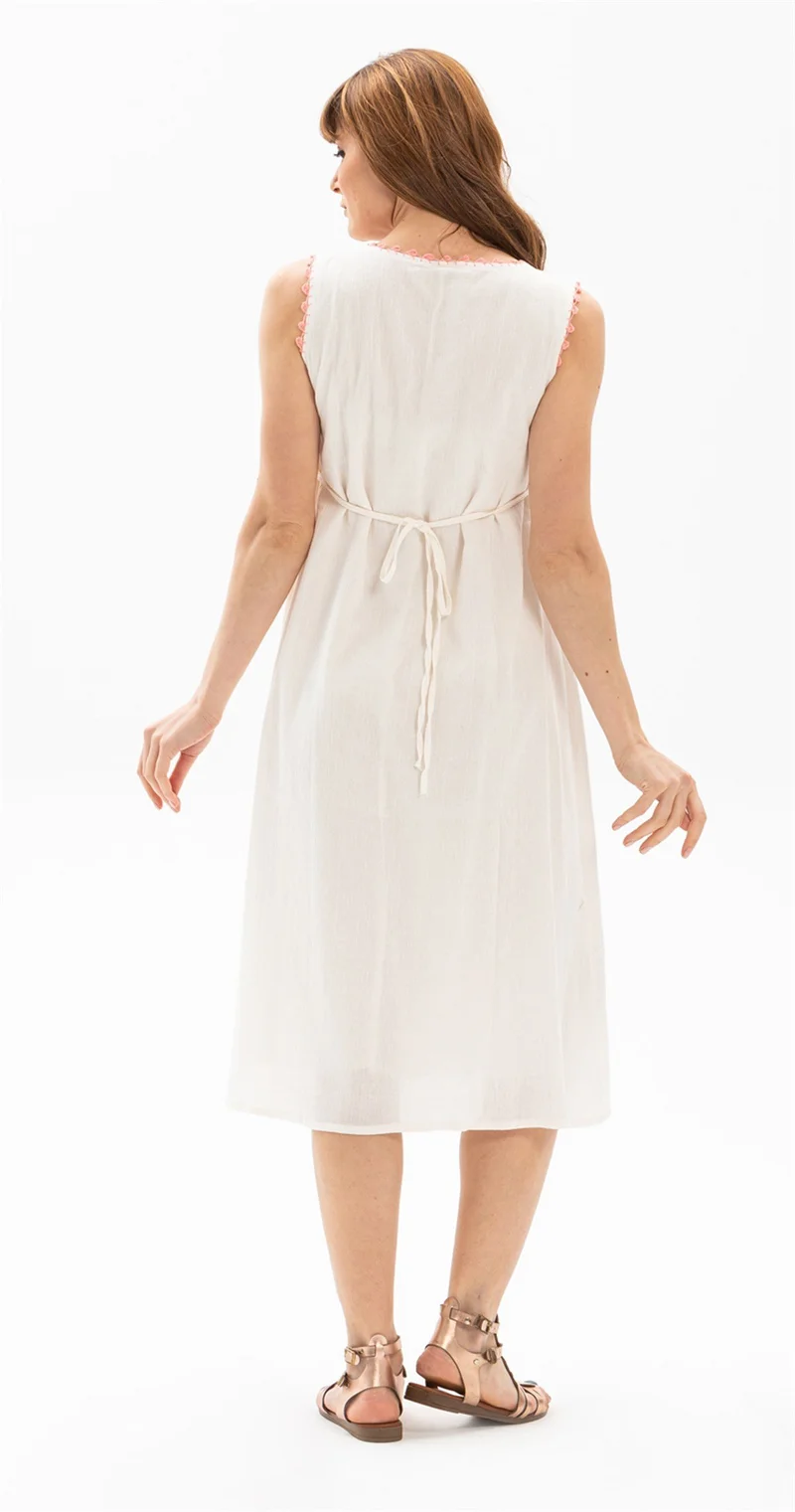 اليش شيل بيزي Embroidered Sleeveless Dress